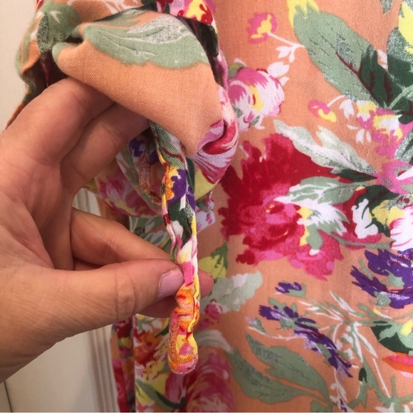 S.R. Fashion Floral Button Down Blouse Size XXL - Picture 8 of 8